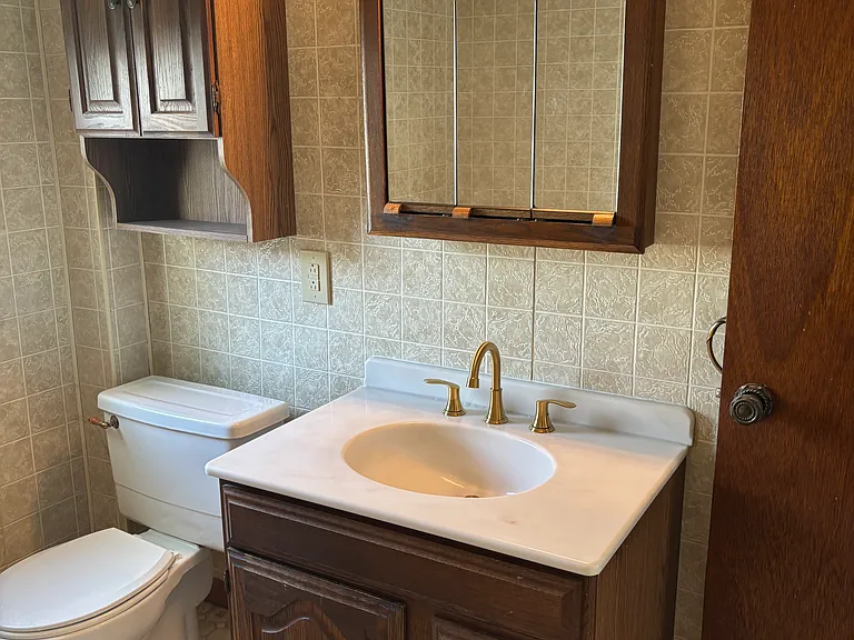 423 Church St — Photo 18