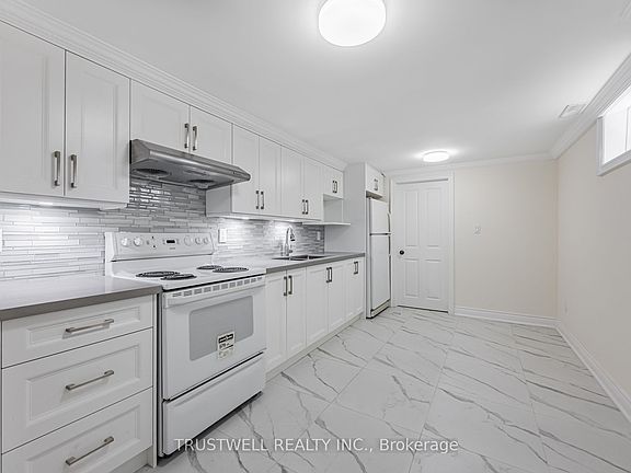 4th image of 90 Galt Ave #C