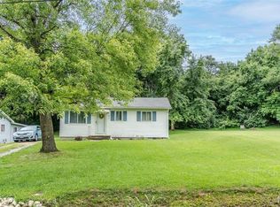 1290 Casey Ave, Saint Clair, MO 63077