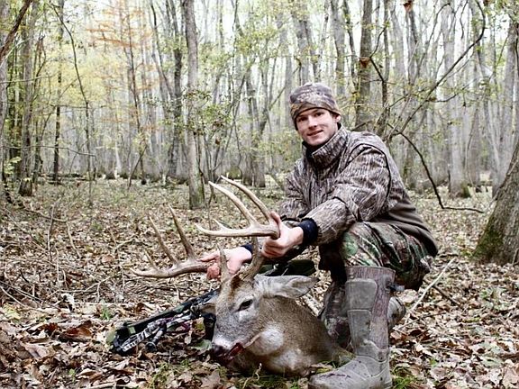 <p>Huge Trophy Bucks </p>