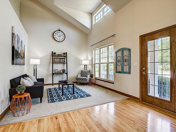 2nd image of 223 Dairy Ave