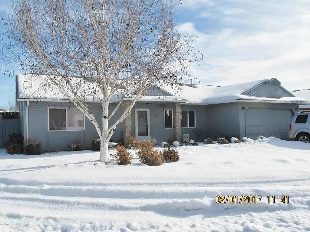 308 S 76th Ave photo 1