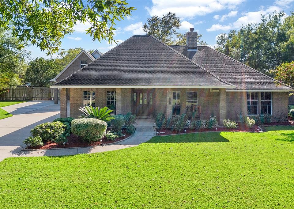 1st image of 5950 Plantation Dr