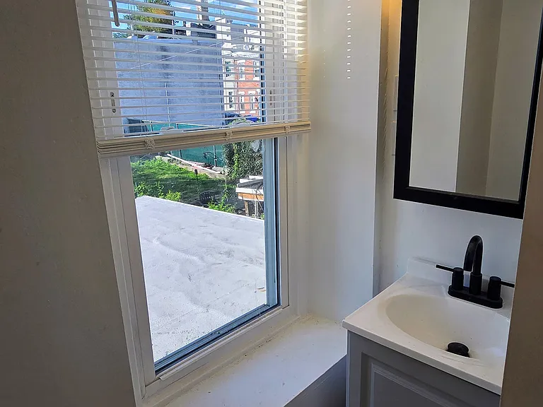 129 Ripka St — Photo 17