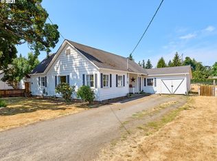 3175 5th St, Hubbard, OR 97032