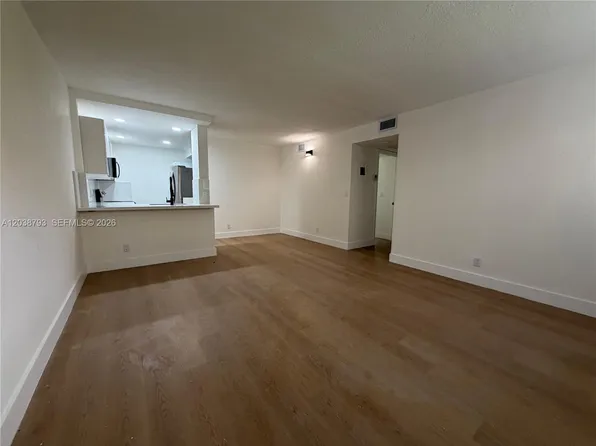 3540 N University Dr, Coral Springs, FL
