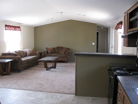 4th image of 7151 Woodlake Pkwy