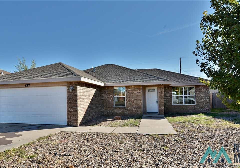 1st image of 217 Sombrero Rd