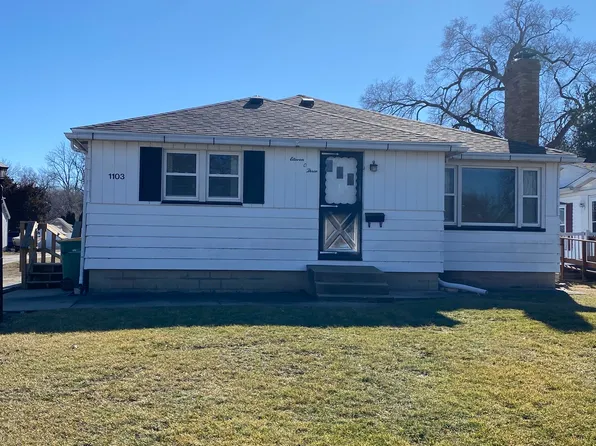 1103 Sundown St, Streator, IL 61364