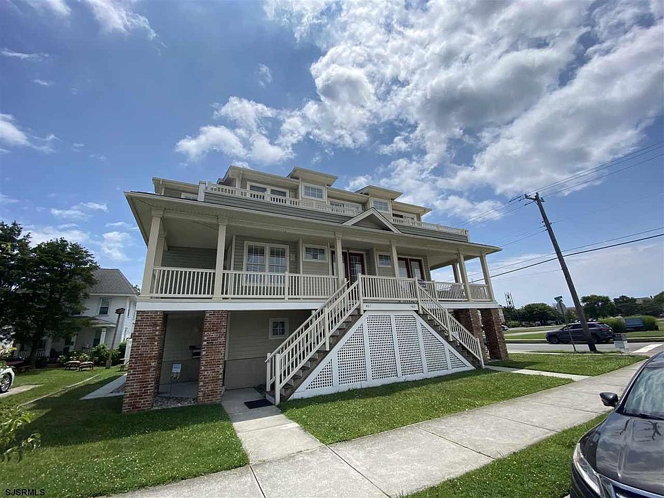 1st image of 463 Asbury Ave