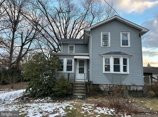 651 Maple Ave, Glenside, PA 19038