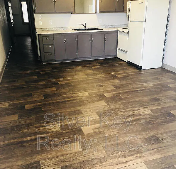 1432 Niles Ferry Rd #10 — Photo 2