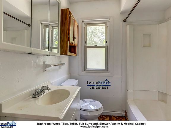 3_Bathroom