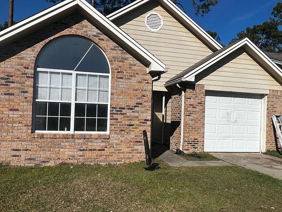 1st image of 3056 Yorktown Cir