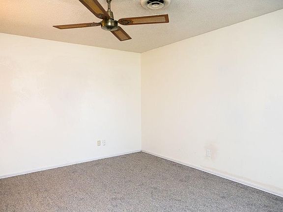 4th image of 3716 Bluebell Dr