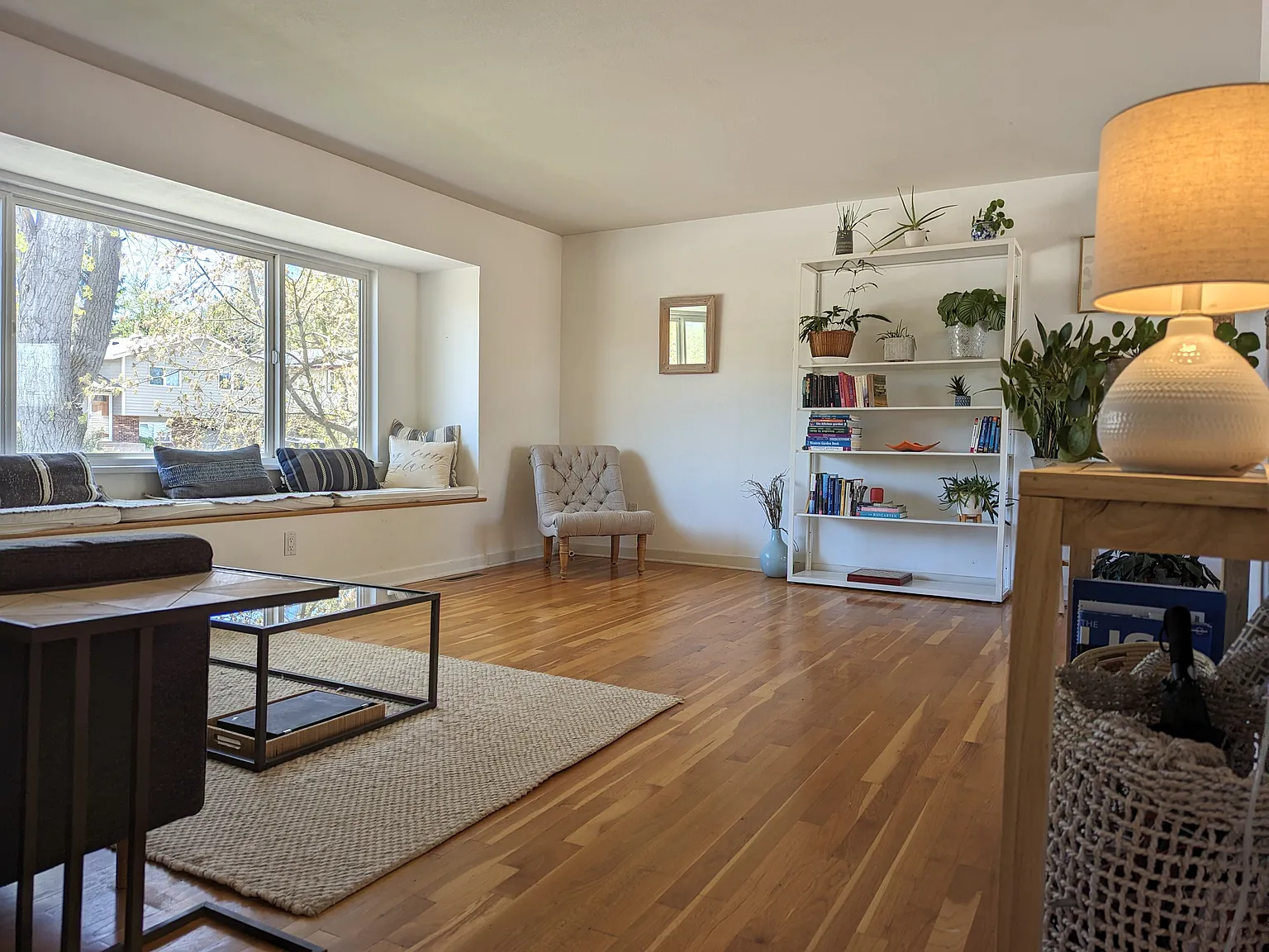 4 bed, 1800 sqft, $4,700 — Photo 4