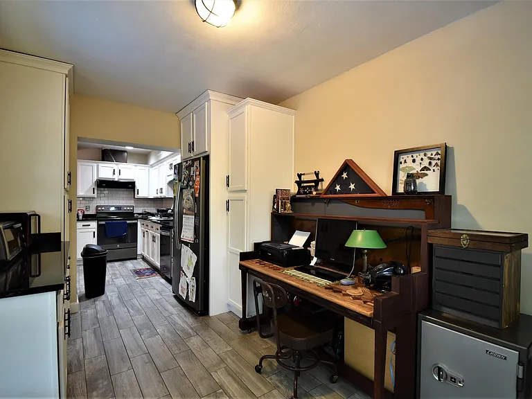 4641 Blount Ave — Photo 13