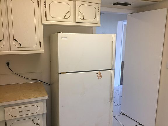 5th image of 13215 NE 6th Ave APT 109