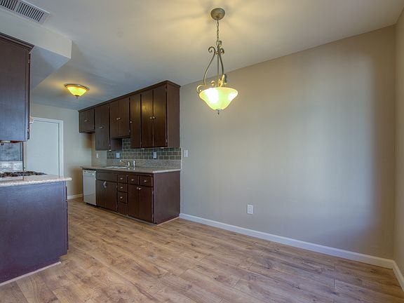 4th image of 2850 E Frontera St Unit C
