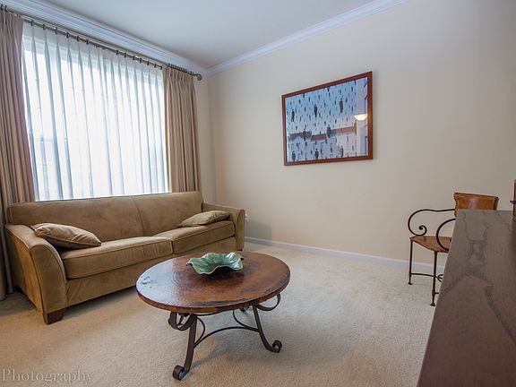 4th image of 6686 English Garden Way