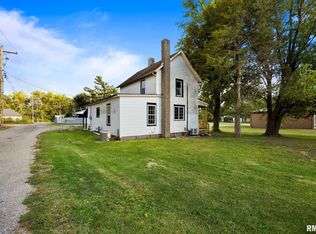 1062 2nd St, Camp Grove, IL 61424