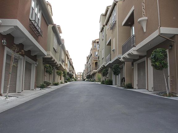 2nd image of 854 Altino Blvd