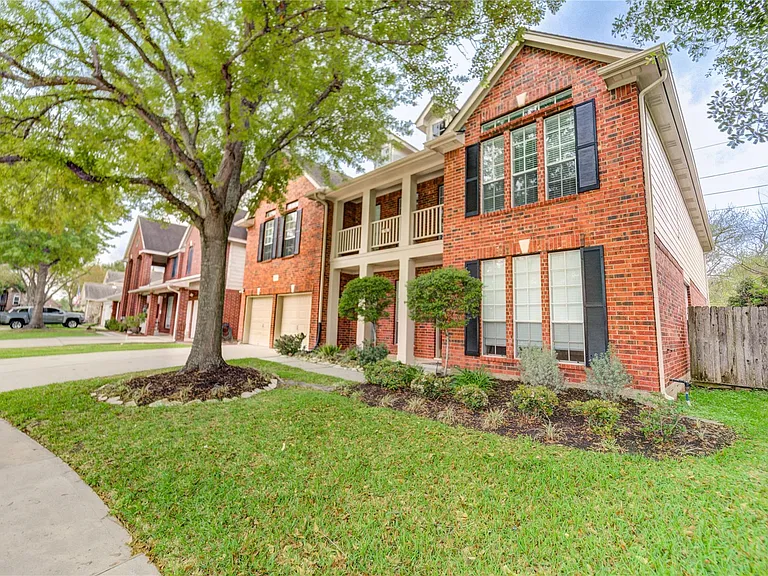 16464 Beewood Glen Dr — Photo 4