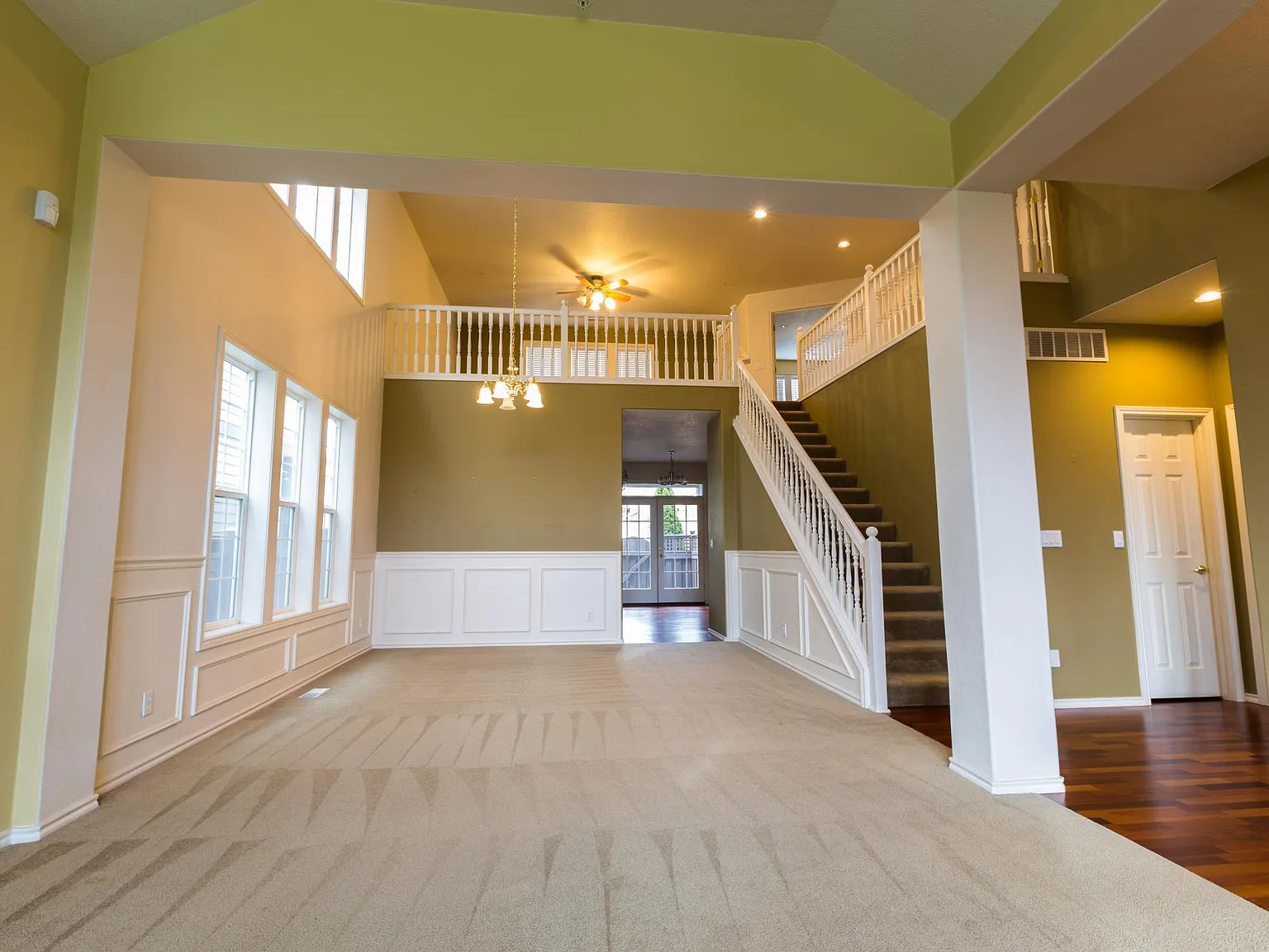 29289 SW Charlotte Ln — Photo 3