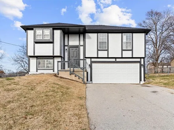 9400 W 49th Ter, Merriam, KS 66203