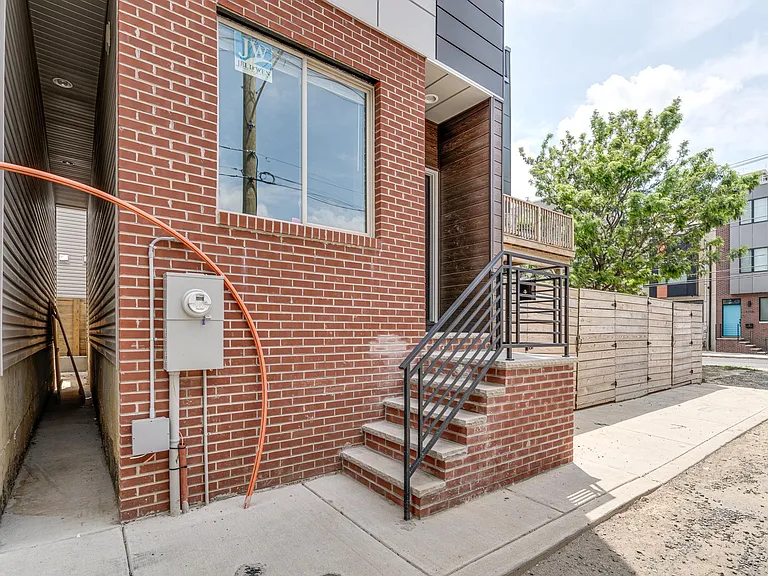 2636 Annin St #3 — Photo 32