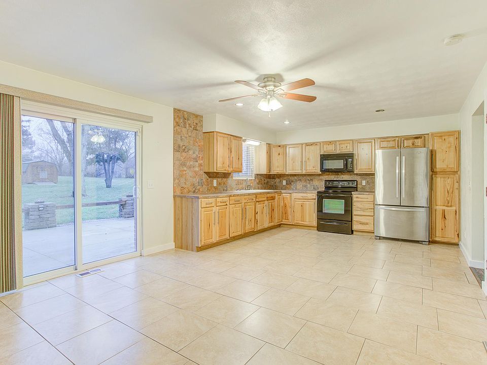 2282 Us Route 40, Tipp City, OH 45371 Zillow