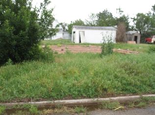 221 1st St, Buffalo, OK 73834