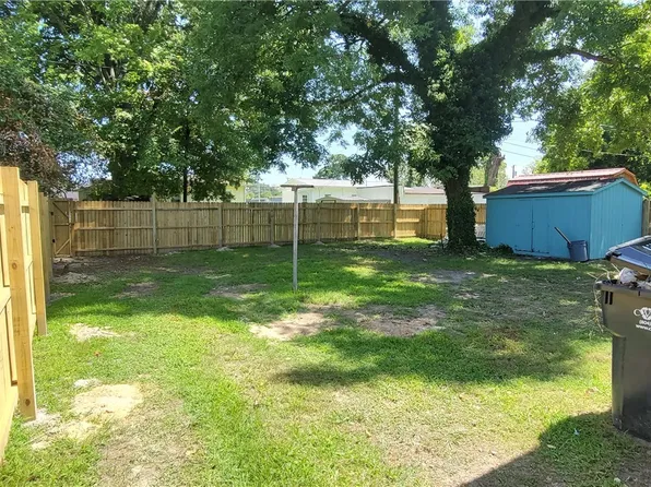 105 S 4th Ave, Hopewell, VA 23860