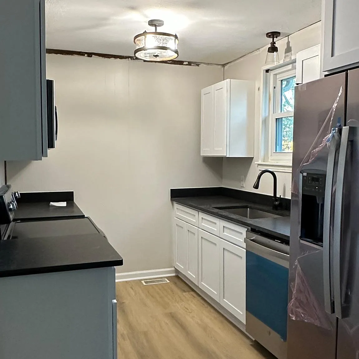 101 Edgefield Cir — Photo 1