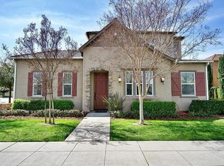 1748 N Dutch Ave, Clovis, CA