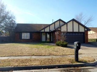 5834 S 91st Ave E, Tulsa, OK 74145