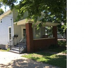 771 Lincoln St, Galesburg, IL 61401