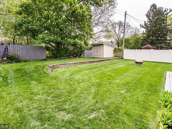 004_Backyard
