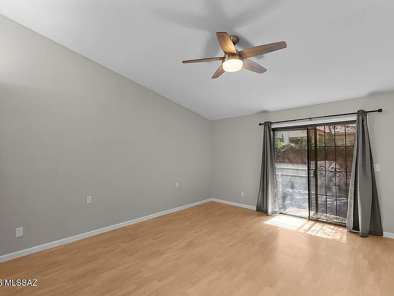 5580 N Via Umbrosa — Photo 26