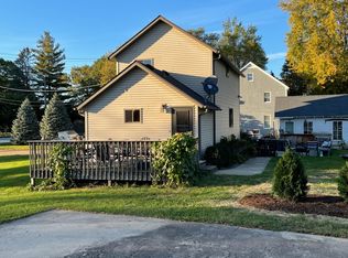 1S519 Bliss Rd, Batavia, IL 60510