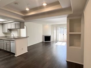 610 S Cloverdale Ave #1, Los Angeles, CA 90036