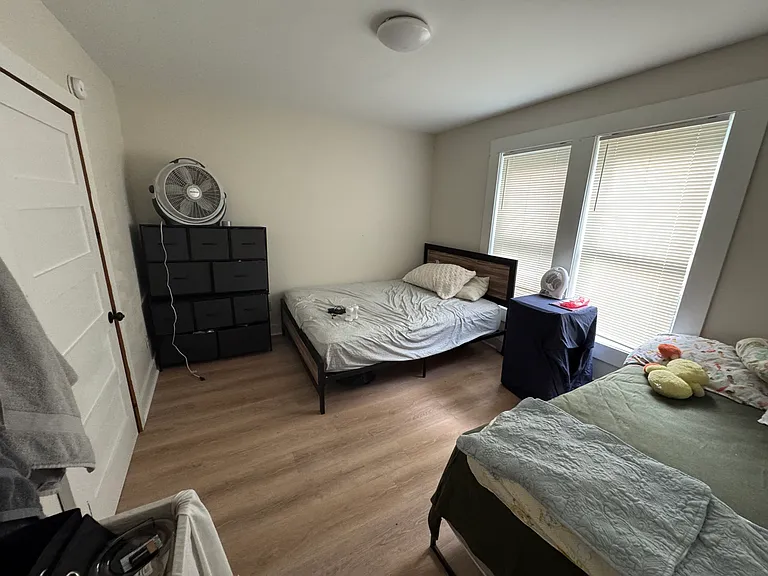 Bedroom 1 - Pic #2