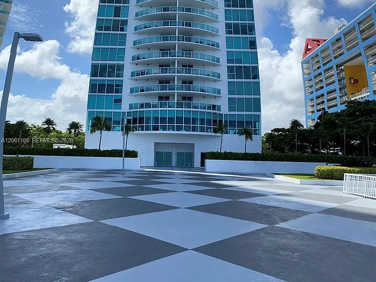 2101 Brickell Ave #2809 — Photo 9