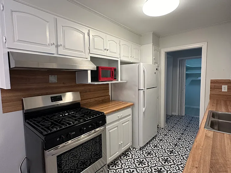 5096 Crestwood Rd — Photo 15
