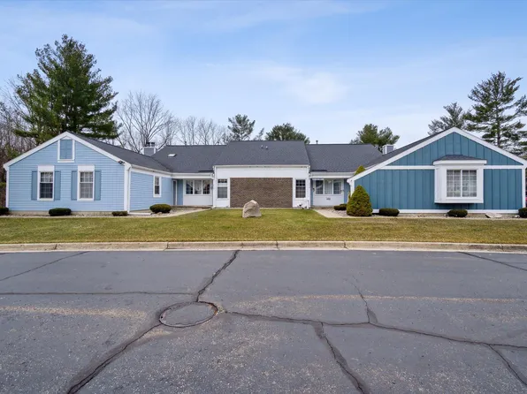 2772 Walden Woods Blvd, Jackson, MI 49201