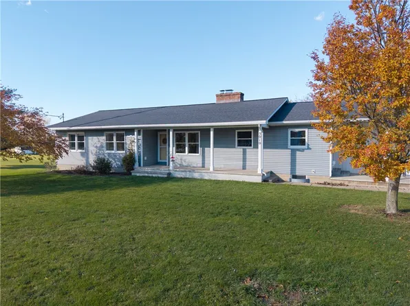 5010 Emerson Rd, Canandaigua, NY 14424