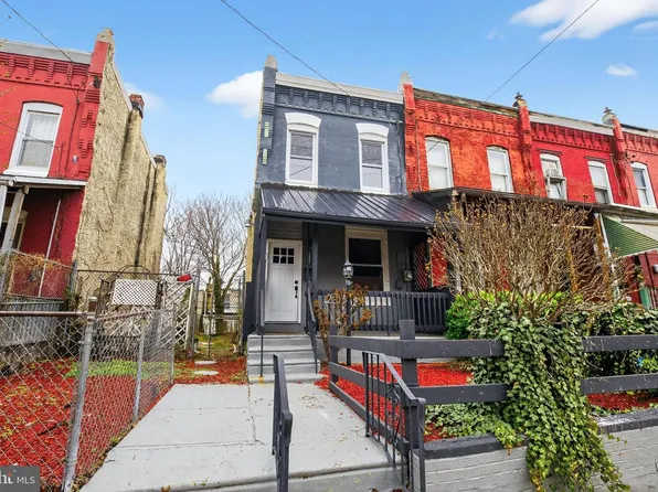 1351 S 46th St, Philadelphia, PA 19143