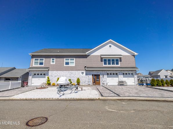 241 Fernwood, Bayville, NJ 08721