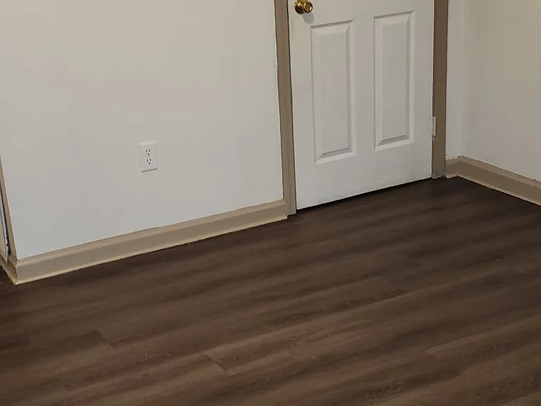 3622 Buchanan St — Photo 8
