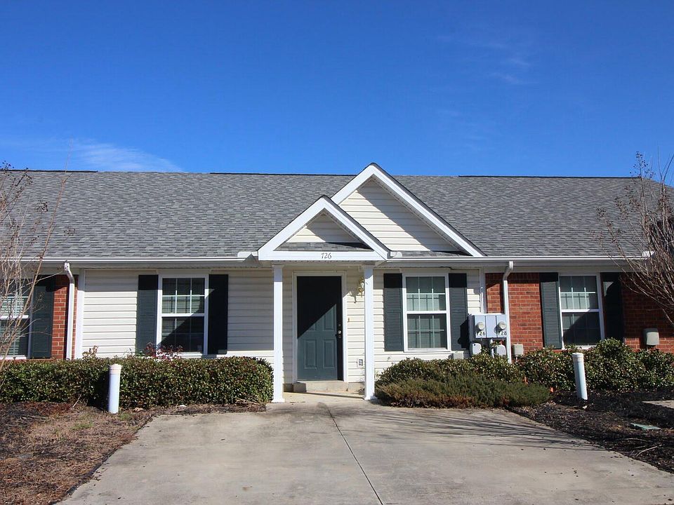 1st image of 726 Creekside Dr